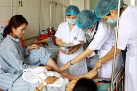  Dengue patients overwhelm hospital for tropical diseases