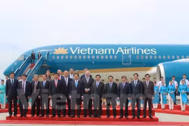 Vietnam Airlines puts new-generation Airbus plane on flights to Paris
