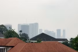 Singapore air suffering from smoke