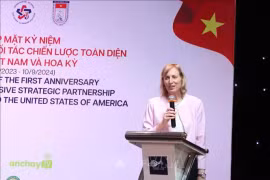 US Consul General in HCM City Susan Burns speaks at the event. (Photo: VNA)