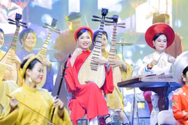 Culture has become a torch guiding our people through two resistance wars, creating miracles in the building and safeguarding of the Fatherland (Photo: VNA)