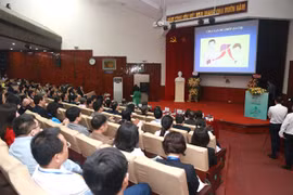 Delegates attend a workshop to review the results of Việt Đức Friendship Hospital’s organ and tissue transplantation on December 6 in Hanoi. (Photo: Courtesy of Viet Duc Friendship hospital) 