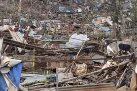 Scene of destruction after Cyclone Chido sweeps through the French territory of Mayotte (Photo: AP/VNA)