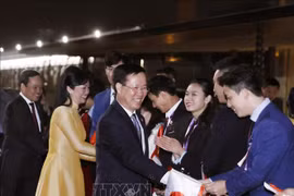 President arrives in Tokyo, starting official visit to Japan