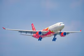 Vietjet offers 50% discount on SkyBoss Business tickets to fly across five continents