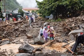PM orders mitigating damage from landslides, flash floods