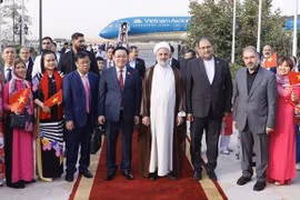 NA Chairman begins official visit to Iran