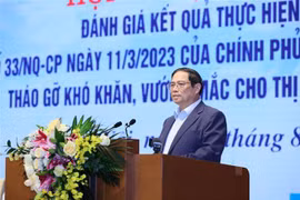 PM calls for joint efforts to remove roadblocks to real estate market 