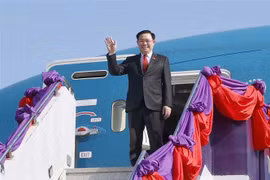 Top legislator concludes trip for 1st CLV Parliamentary Summit, visits to Laos, Thailand