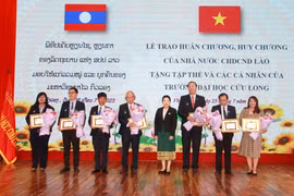 Vietnamese university honoured for supporting human resource development in Laos