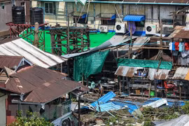 Indonesia sends humanitarian aid to Myanmar