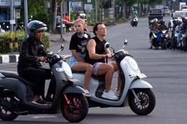 Indonesia: Bali to ban foreign tourists from renting motorbikes