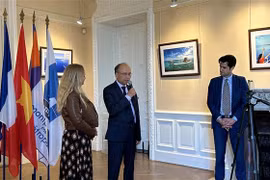 Symposium discusses 50 years of Vietnam-France relations