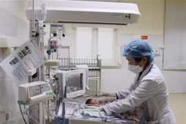 Gov't leaders request measures to deal with shortage of medicines, medical equipment
