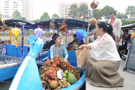 HCM City hosts first river festival