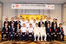 Vietnam Coast Guard ship visits Japan
