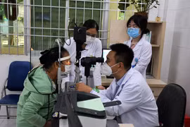 Australian fund helps Ba Ria – Vung Tau improve quality of refraction service