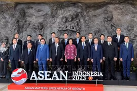 Vietnam joins ASEAN central bank officials at meetings in Indonesia