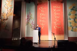 Belgian television makes reportage on Vietnamese Lunar New Year celebration