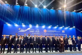 Vietnam, China’s Hong Kong boost economic cooperation