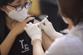 Vietnam posts 1,222 new COVID-19 cases on May 22
