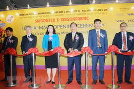 Saigontex 2023 attracts over 1,300 domestic, foreign businesses