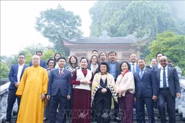 Cambodian NA President concludes visit to Vietnam