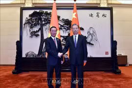 President meets top Chinese legislator in Beijing