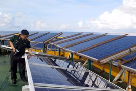 Vietnam to complete policies, laws for sustainable energy development