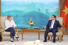 PM asks France to support Vietnam in preventing emerging infectious diseases
