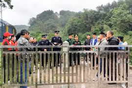 Vietnam, China raise public awareness of laws in border areas
