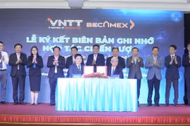  Binh Duong announces solutions for smart city development