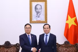 Deputy PM hosts new RoK Ambassador