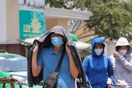 Vietnam to consider announcing end of COVID-19 pandemic