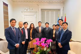 Ambassador greets Laos, Cambodia on traditional New Year festivals