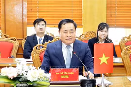 Leaders of Lang Son province, China’s Chongzuo city hold talks