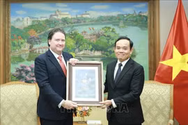 Deputy Prime Minister receives US Ambassador