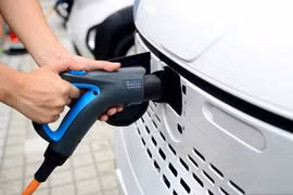 Indonesia offers incentive on electric car, bus purchase tax