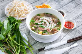 Vietnam's pho the greatest culinary gift to the world: Australia’s tourism website