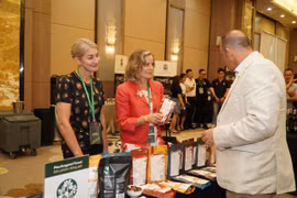 Australia seeks chances for educational, agricultural cooperation with Can Tho