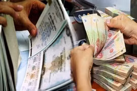 Corporate bonds worth 1.1 billion USD issued in March