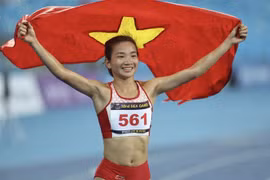 Vietnam reaps more gold medals at SEA Games 32