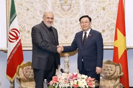 NA Chairman receives Iranian minister of industry, mine, trade