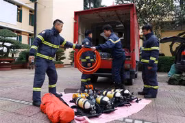 Vietnamese police set off for search, rescue mission in Turkey