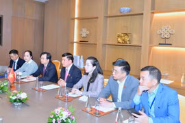 Vietnamese, Lao NA Secretariats step up cooperation