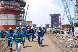 Specific policies needed for LNG power development: Insiders
