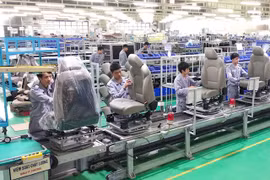 Means of transportation, parts, accessories export to near 13.7 billion USD this year