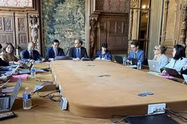 Vietnam, France step up education cooperation