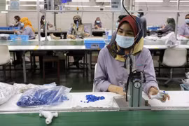 Malaysia support SMEs to tap supply chains shifting to ASEAN
