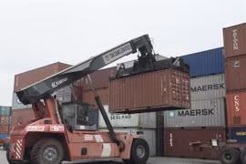 Vietnam logistics sector offers attractive investment opportunities